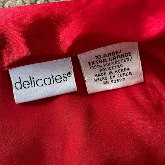 Delicates Red Long Sleeves Nightgown Top, size: XL - Picture 10 of 11